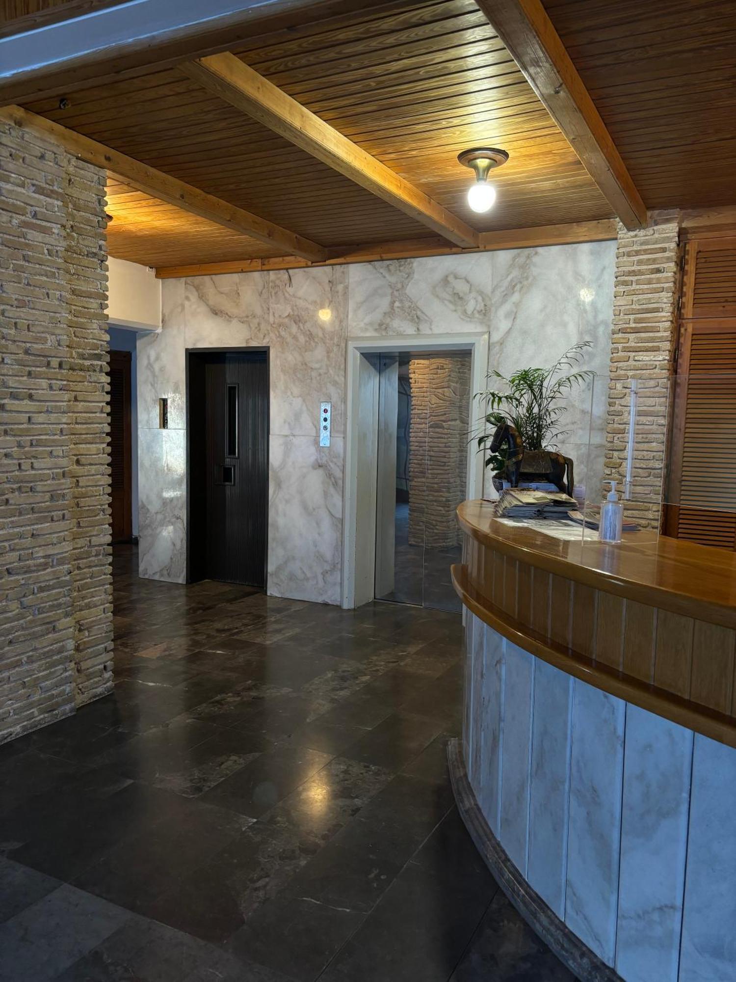 El Greco Hotel Igoumenitsa Bagian luar foto